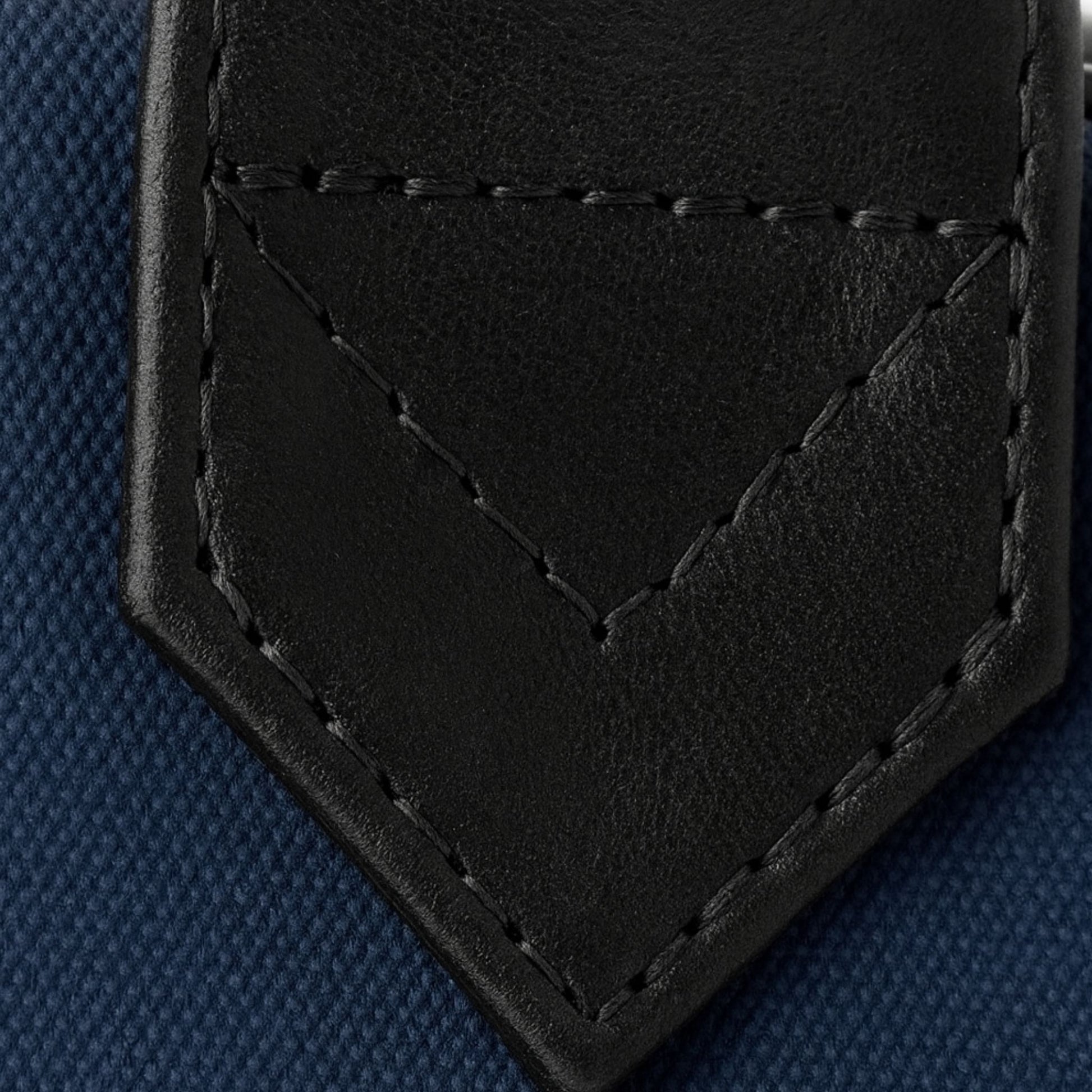 Aether Peak | The Zenith Weekender (Navy)